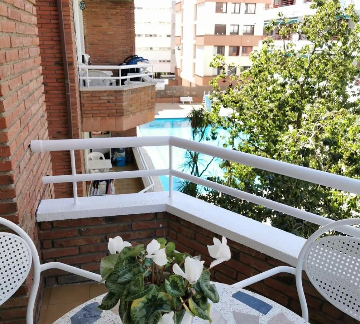 Apartment Ruby Lloret de Mar 0*,